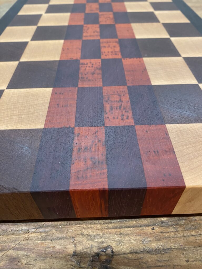 cutting-board-walker-la