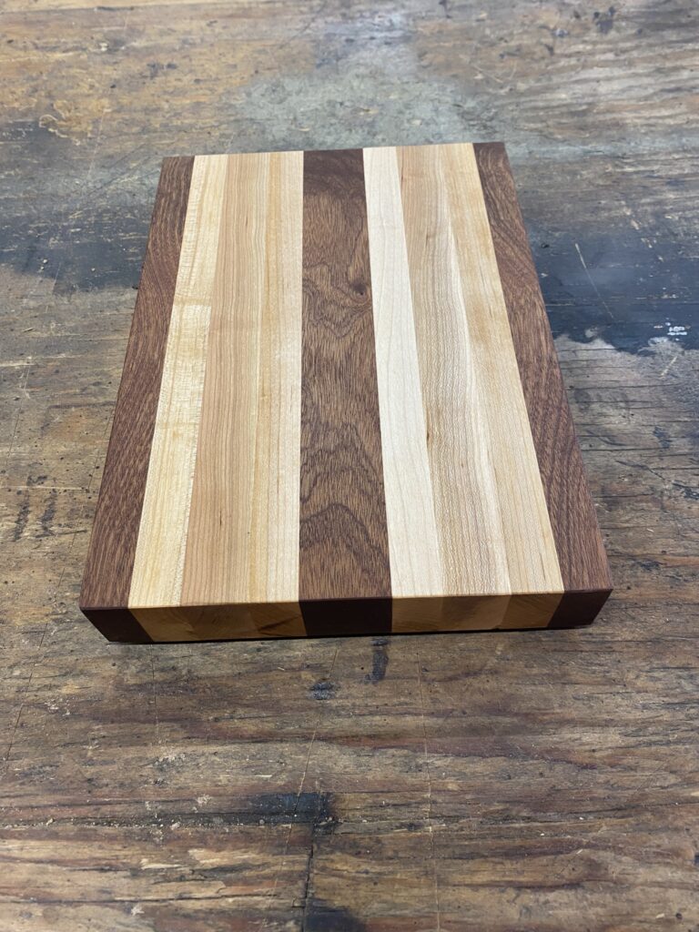 Custom Crafted Small Face Grain Cutting Board handcrafted by Fifeco Woodworks